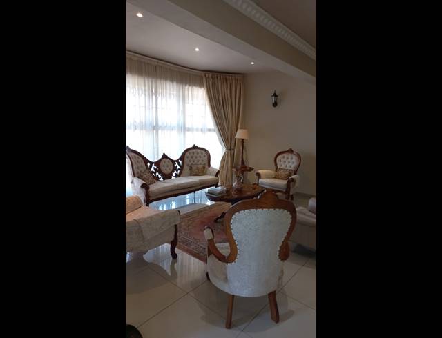 5 BEDROOM HOUSE FOR SALE IN EPWORTH